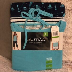 Brand new Nautica 3 piece set!!